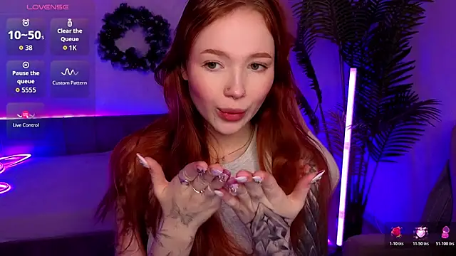 Maya Light online show from January 8, 8:29 am