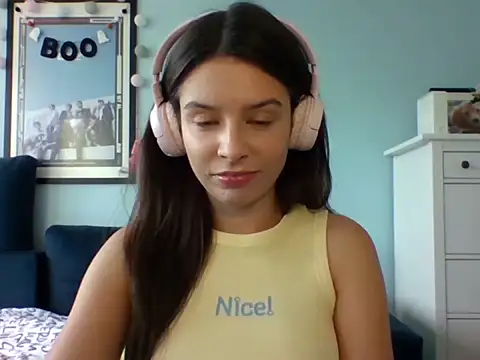 Snapshot of LariceSexy chatting on September 9, 2:06 pm LariceSexy online show from September 9, 2:06 pm