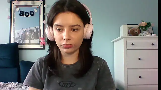 Snapshot of LariceSexy chatting on October 18, 12:52 pm LariceSexy online show from October 18, 12:52 pm