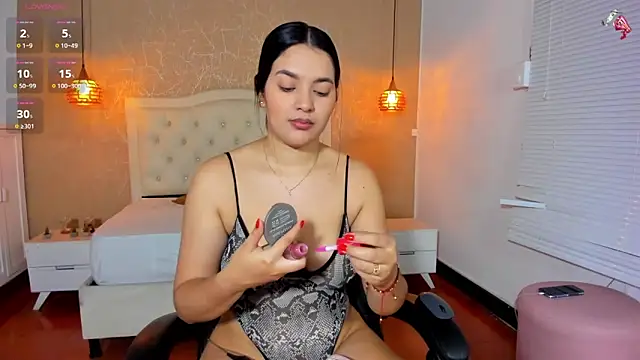 Hadley  online show from September 11, 3:29 am