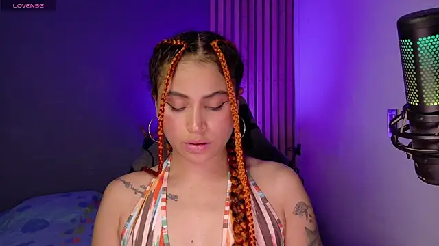 Marivimichel1 online show from November 1, 7:07 pm