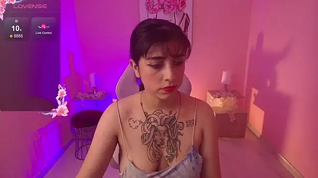 Adri Gomez  online show from September 9, 4:01 am