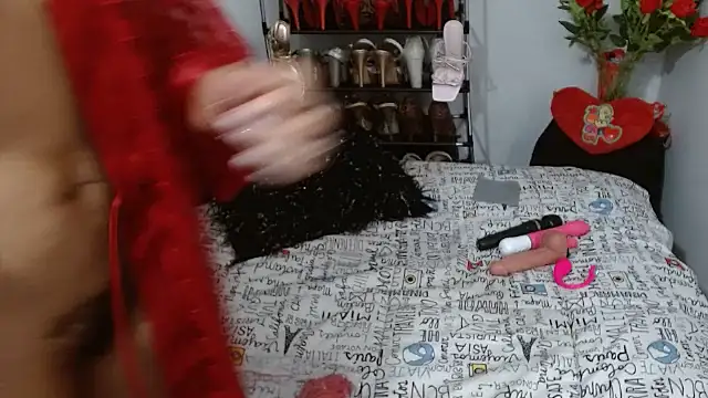 Lunasquirt1985 online show from March 5, 1:40 pm