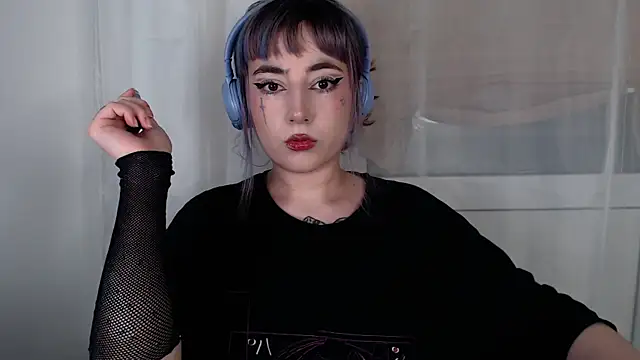 purplewitch online show from January 11, 12:26 am