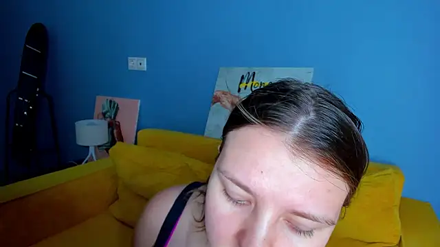 Jenny Jimmy online show from June 11, 9:17 am