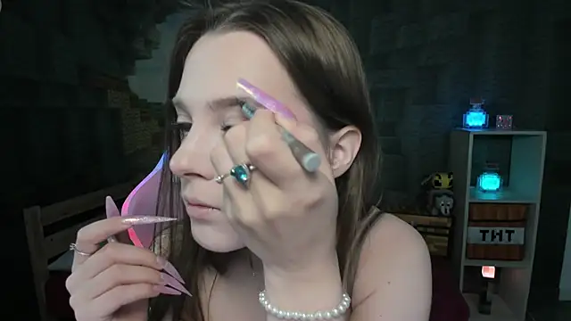 kaisajenner online show from November 9, 7:32 pm