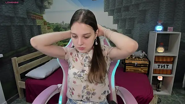 kaisajenner online show from October 21, 6:17 am