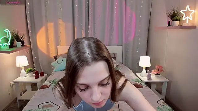 Snapshot of kaisajenner chatting on October 4, 7:07 pm kaisajenner online show from October 4, 7:07 pm