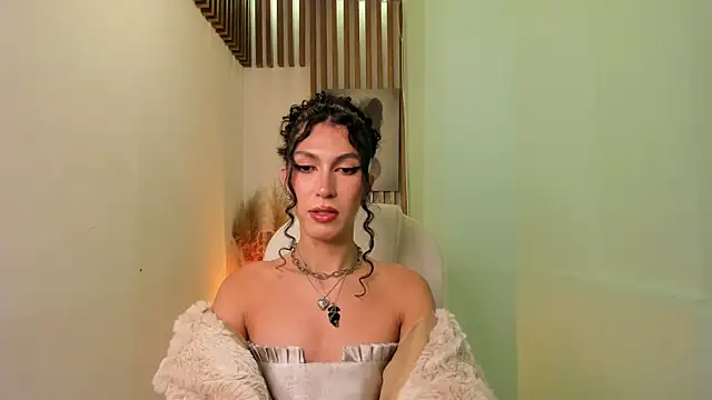 allicemackenzie online show from February 21, 6:36 am