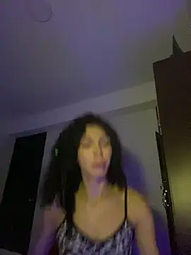 allicemackenzie online show from March 2, 5:08 am