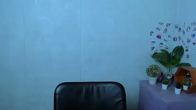 ValeriaHeart  online show from March 1, 4:12 am