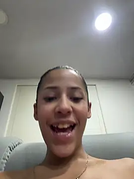 vicky bass online show from November 7, 5:35 am