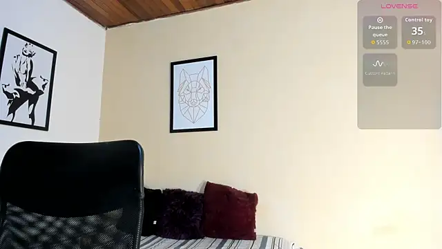 Violetta 0 online show from April 14, 12:38 pm