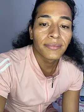 alexiaross96 online show from April 29, 9:53 pm