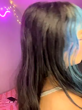 Snapshot of mavimist__ chatting on October 26, 10:27 pm mavimist online show from October 26, 10:27 pm