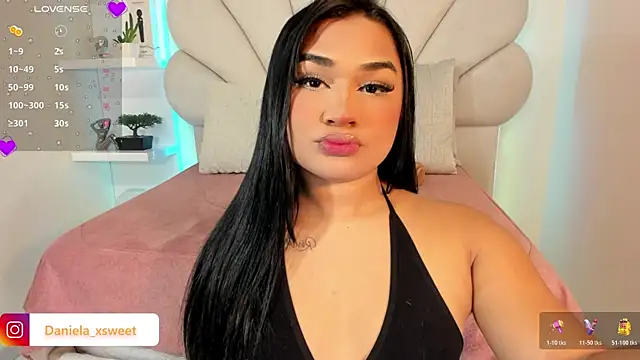 Danielaangelina online show from December 17, 7:12 am