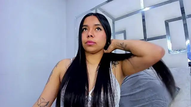 ZoeWan69 online show from October 21, 12:09 pm