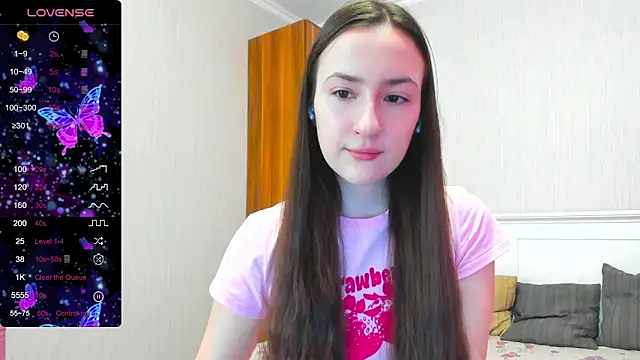 Cute  Nana online show from June 6, 1:45 am