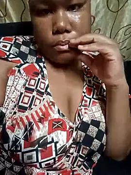 Bubbles pn online show from February 17, 7:13 pm