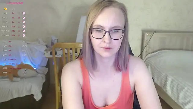 Snapshot of Agatha_Mott chatting on October 20, 5:10 am Agatha Mott online show from October 20, 5:10 am
