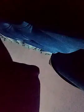 Elgroney23 online show from December 1, 1:09 am