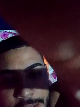 Elgroney23 online show from December 4, 1:19 am