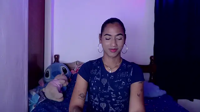Snapshot of Alissemasiel chatting on September 8, 7:02 pm Alissemasiel online show from September 8, 7:02 pm
