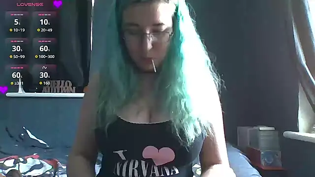 Snapshot of BunnieXO247 chatting on October 25, 2:25 pm BunnieXO247 online show from October 25, 2:25 pm