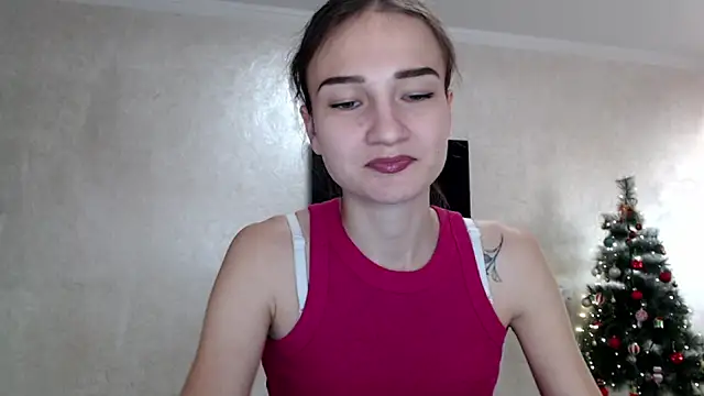 RoyalDessertt online show from December 18, 9:25 am