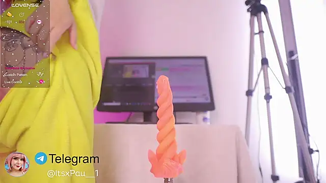 Neekito  online show from November 28, 2:14 am