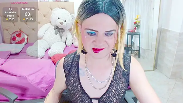 Dolldirtyxxx online show from November 2, 5:11 am