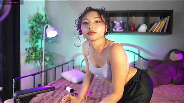 xamixa  online show from October 6, 1:28 pm