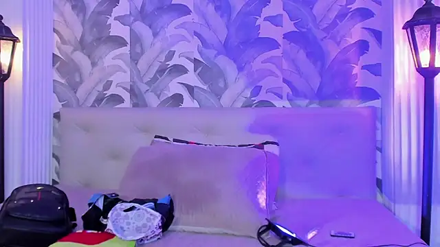 Sami Evanns online show from December 21, 3:55 am