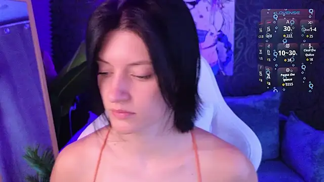 roxy riot  online show from March 26, 1:41 am