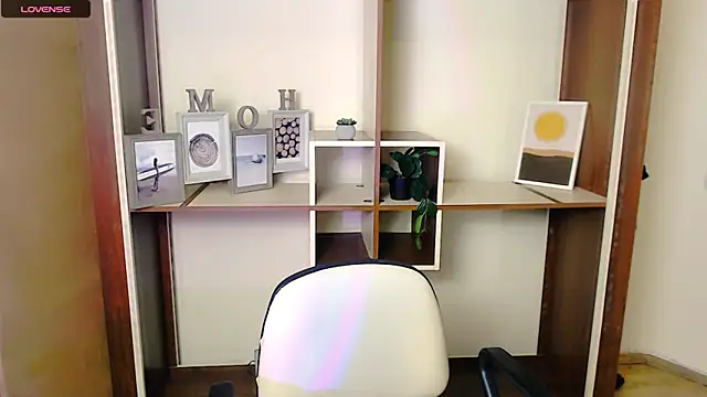  AngeliaFlow  online show from October 7, 9:03 am