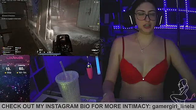 Snapshot of Gamergirl-Linela chatting on September 30, 1:55 am Gamergirl-Linela online show from September 30, 1:55 am