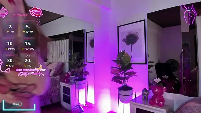 Cloee Rainbow1 online show from November 12, 12:03 pm