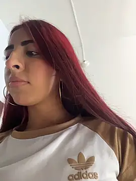 Mirandaa Rogers online show from February 19, 7:13 pm