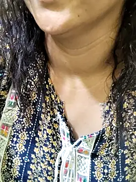 Your cutiepie  online show from September 30, 8:53 am