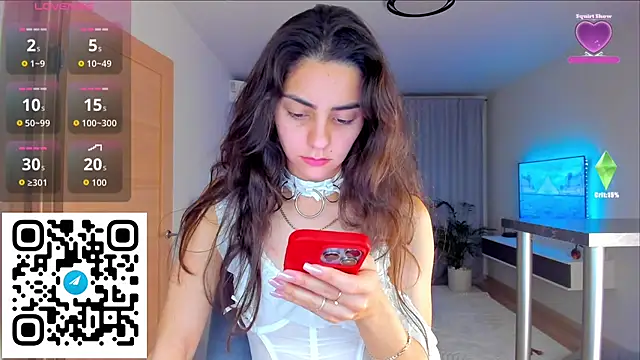 EmiliaZen online show from November 11, 4:59 pm