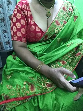 niiveditha online show from November 23, 3:25 pm