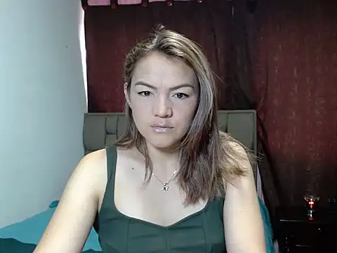 PenelopeMist online show from November 20, 6:42 pm