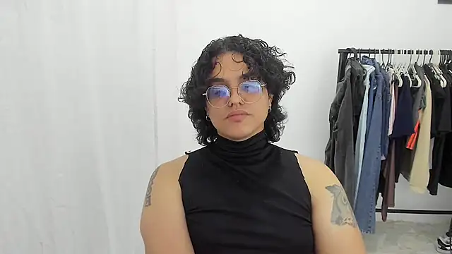 Diane blossom online show from April 1, 1:50 am