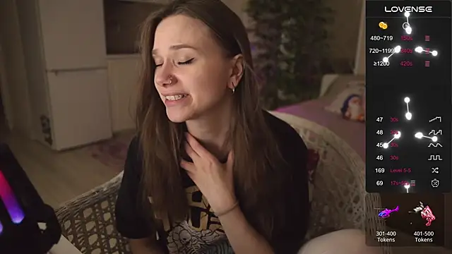 alexa feels  online show from October 2, 4:12 pm