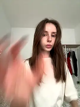 RosieMills online show from December 16, 3:29 pm