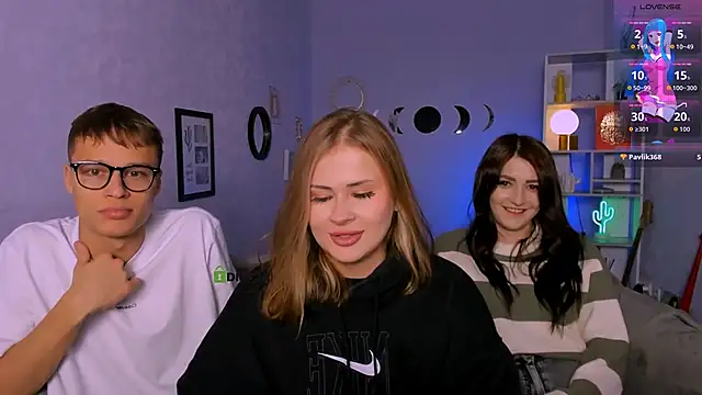 catherine kitty online show from October 13, 7:27 pm