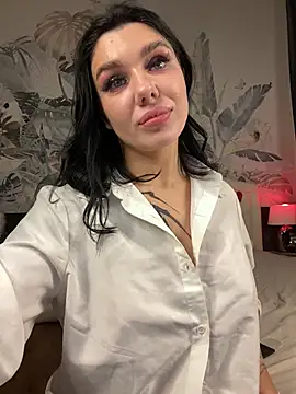 MaeveMoon online show from February 15, 9:19 am