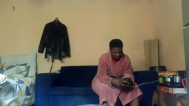 Snapshot of 01applebottom chatting on September 28, 9:14 am 01applebottom online show from September 28, 9:14 am