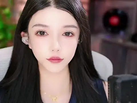 vv-77 online show from December 13, 7:53 pm