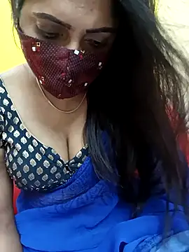 Snapshot of Thamarai28 chatting on September 27, 4:14 pm Thamarai28 online show from September 27, 4:14 pm